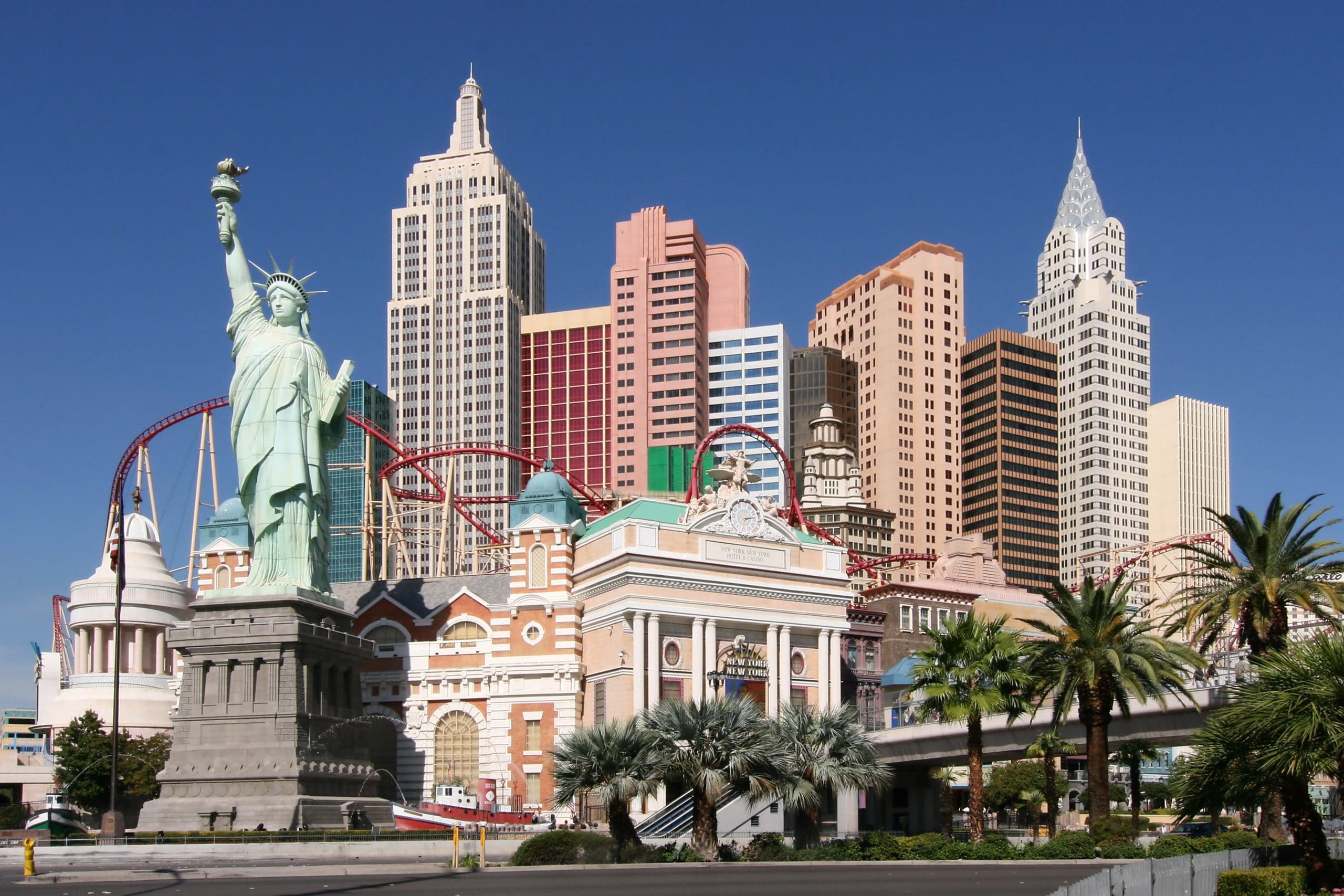 Flamingo Las Vegas Discounts for Military, Nurses, & More