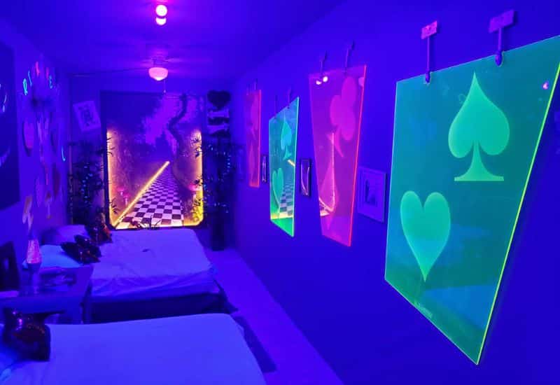 whispers night club play room