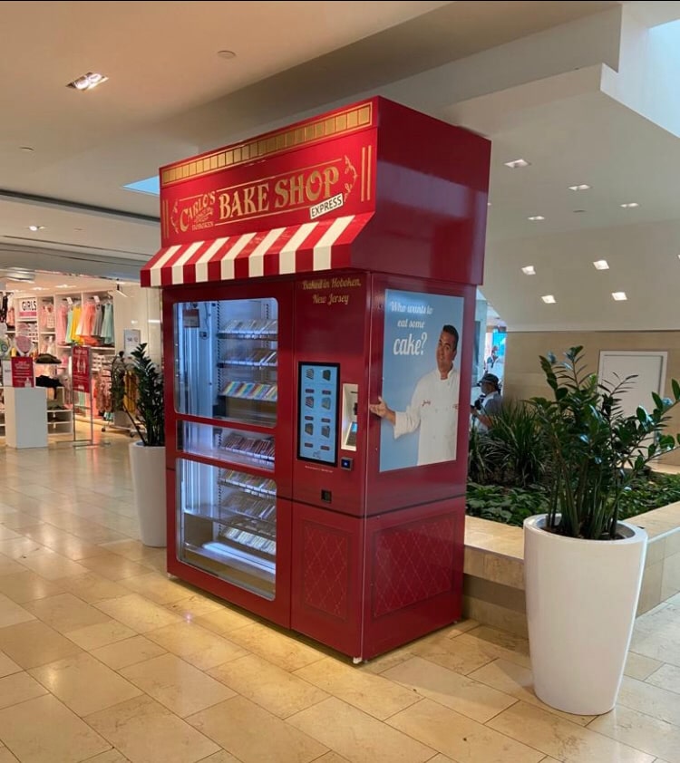 Carlo's Cakes Vending Machine in Las Vegas.